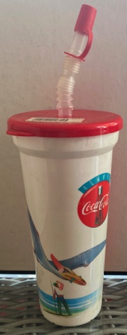 58107-1 € 2,00. coca cola drinkbeker vlieger H .D..jpeg